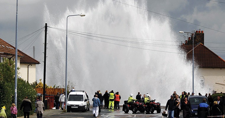 /projects/Water/Large-Diameter---Mains-Burst---Liverpool.jpg